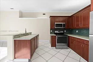 2010 NW 182nd Terrace, Pembroke Pines, FL 33029 - Photo 22