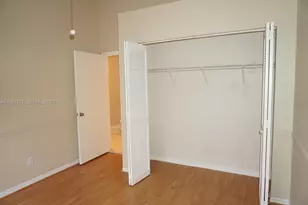 2010 NW 182nd Terrace, Pembroke Pines, FL 33029 - Photo 24