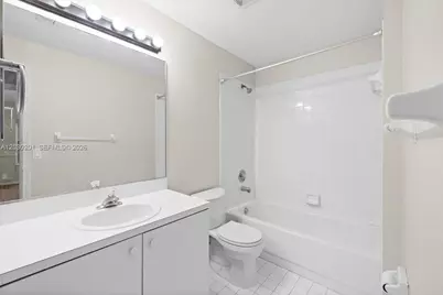 2010 NW 182nd Ter, Pembroke Pines, FL 33029 - Photo 34