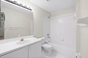 2010 NW 182nd Terrace, Pembroke Pines, FL 33029 - Photo 34