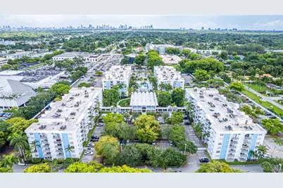 482 NW 165th St Rd #A-201, Miami, FL 33169 - Photo 2
