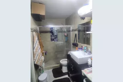 2130 NW 92nd St, Miami, FL 33147 - Photo 4