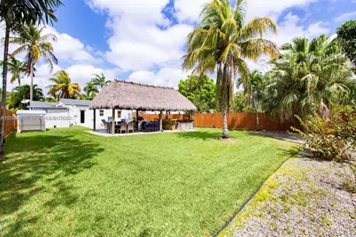 6530 SW 43rd St, Miami, FL 33155 - Photo 4