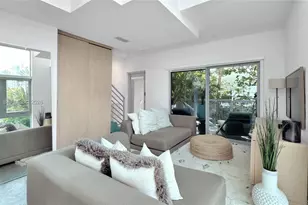 734 Michigan Ave, Miami Beach, FL 33139 - Photo 18