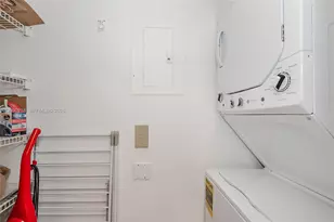 90 Alton Rd, Miami Beach, FL 33139 - Photo 16
