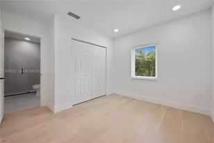 451 NE 73rd St, Miami, FL 33138 - Photo 26