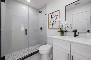 451 NE 73rd St, Miami, FL 33138 - Photo 24