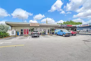 6095 W 18th Ave, Hialeah, FL 33012 - Photo 40