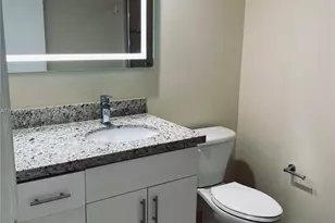 335 S Biscayne Blvd, Miami, FL 33131 - Photo 18