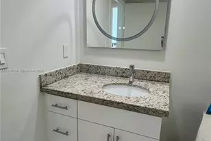 335 S Biscayne Blvd, Miami, FL 33131 - Photo 20