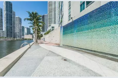 335 S Biscayne Blvd #2908, Miami, FL 33131 - Photo 4
