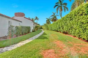 6350 Pine Tree Dr, Miami Beach, FL 33141 - Photo 4
