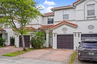 10918 NW 78th Ter, Doral, FL 33178 - Photo 2