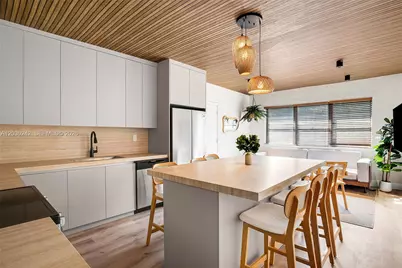 1275 Marseille Dr #42, Miami Beach, FL 33141 - Photo 1