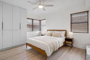 1275 Marseille Dr, Miami Beach, FL 33141 - Photo 14