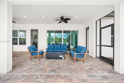 17425 Varona Pl, Lutz, FL 33548 - Photo 74