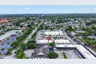 17690 NW 78th Ave, Hialeah, FL 33015 - Photo 22