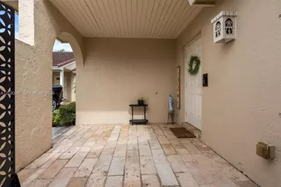 6445 NW 171st St #6445, Unincorporated Dade County, FL 33015 - Photo 2