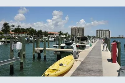 1000 Quayside Ter #TS-10, Miami, FL 33138 - Photo 42