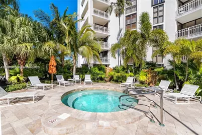 1000 Quayside Ter #TS-10, Miami, FL 33138 - Photo 34