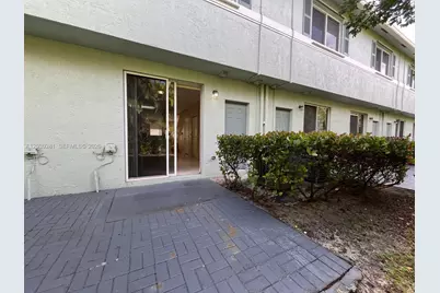 1932 Alamanda Way #1932, Riviera Beach, FL 33404 - Photo 12