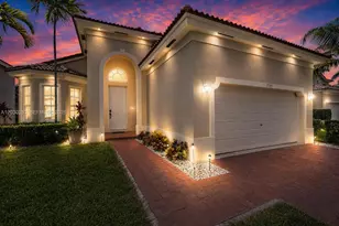 1785 NE 37th Pl, Homestead, FL 33033 - Photo 6