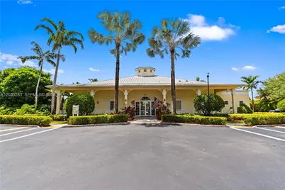 1785 NE 37th Pl, Homestead, FL 33033 - Photo 6