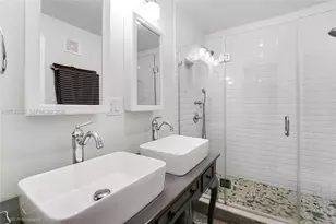 1462 SW 17th St, Miami, FL 33145 - Photo 10