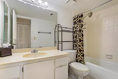 6475 W Oakland Park Blvd #505, Lauderhill, FL 33313 - Photo 18