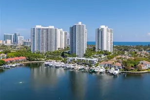21050 Point Pl, Aventura, FL 33180 - Photo 88