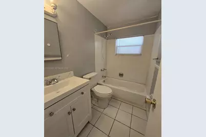 5880 NW 19th Ct #5888, Lauderhill, FL 33313 - Photo 4