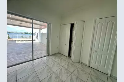 9837 W Okeechobee Rd #805, Hialeah Gardens, FL 33016 - Photo 8