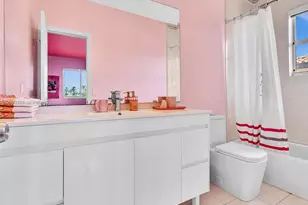 8052 NW 161st Terrace, Miami Lakes, FL 33016 - Photo 34