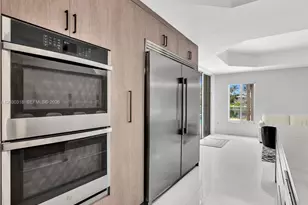 8052 NW 161st Terrace, Miami Lakes, FL 33016 - Photo 20