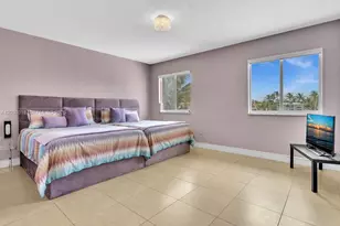 8052 NW 161st Terrace, Miami Lakes, FL 33016 - Photo 40