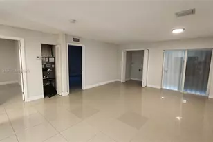 10372 NW 10th Ave, Miami, FL 33150 - Photo 18