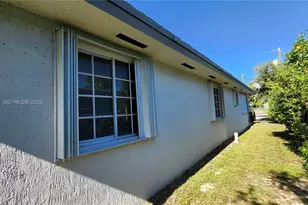 10372 NW 10th Ave, Miami, FL 33150 - Photo 20
