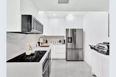 3731 N Country Club Dr #PH-24, Aventura, FL 33180 - Photo 4