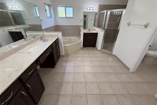 2250 SE 19th Ave, Homestead, FL 33035 - Photo 10