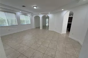 2250 SE 19th Ave, Homestead, FL 33035 - Photo 10