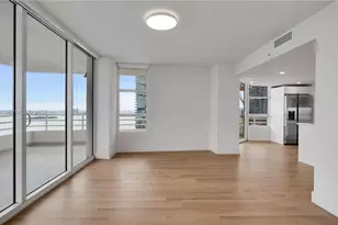 555 NE 34th St, Miami, FL 33137 - Photo 10