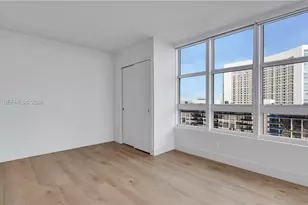 555 NE 34th St, Miami, FL 33137 - Photo 40