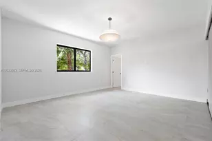 550 S Shore Dr, Miami Beach, FL 33141 - Photo 34