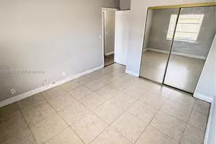 412 Lakeside Dr, Margate, FL 33063 - Photo 14