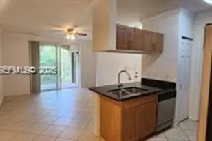 6386 Emerald Dunes Dr, West Palm Beach, FL 33411 - Photo 2