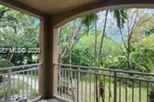 6386 Emerald Dunes Dr, West Palm Beach, FL 33411 - Photo 14
