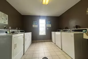 8560 N Sherman Cir, Miramar, FL 33025 - Photo 10