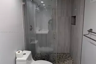 1300 NW 122nd Terrace, Pembroke Pines, FL 33026 - Photo 20