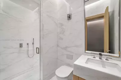 360 S Hibiscus Drive, Miami Beach, FL 33139 - Photo 86