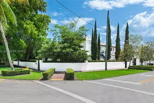 5860 Pine Tree Dr, Miami Beach, FL 33140 - Photo 68